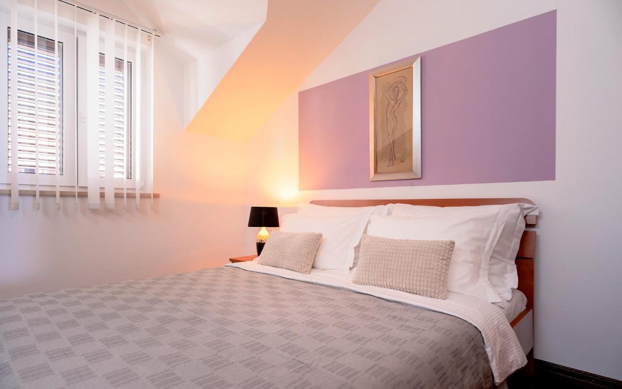 Hektorovic Poolside Apartments Bol Bagian luar foto