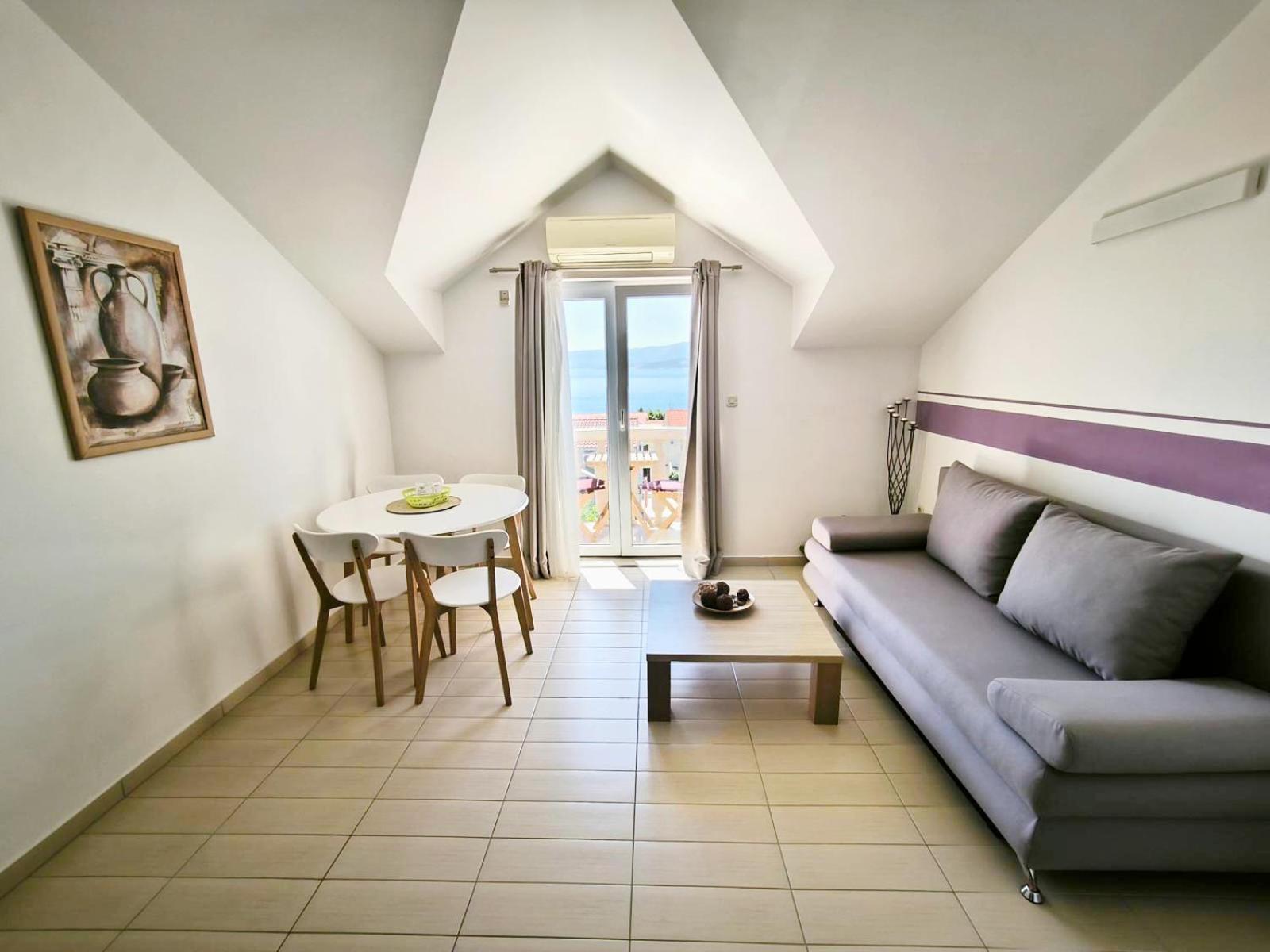 Hektorovic Poolside Apartments Bol Bagian luar foto